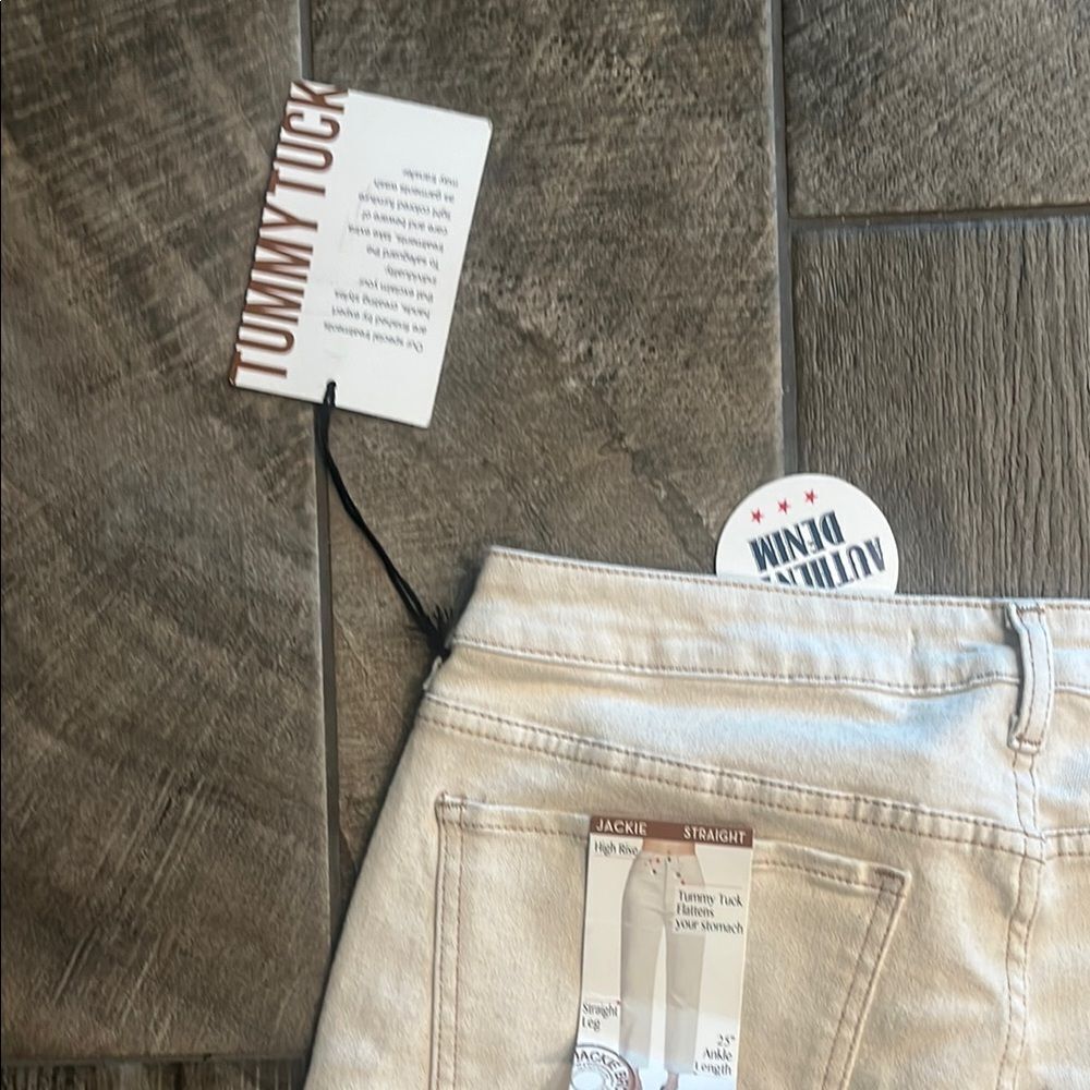 NWT !it Jackie Cream high rise straight leg raw hem ankle tummy tuck jeans - Picture 5 of 7